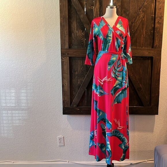 Short Sleeve Long V-Neck long Floral Maxi Dress Medium - Picture 11 of 16